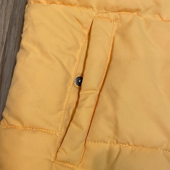 ST JOHN’S BAY VEST VTG Puffer Full Zip EUC Navy/Gold Coastal Retro Mens Sz Large - Picture 3 of 10